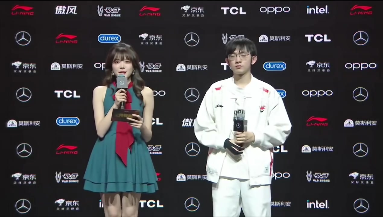 Flandre：六连胜但是会犯低级失误，最想看的上路英雄是提莫